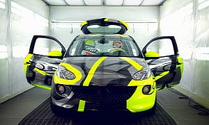 Opel Adam Customized by Valentino Rossi for Charity