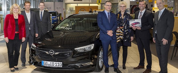 1,111,111th Opel Insignia