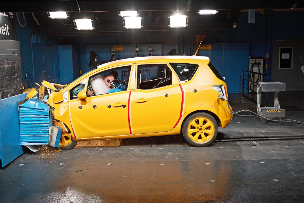 Opel Meriva crash test