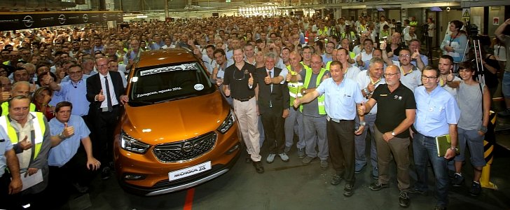 Opel Mokka X Enters Production in Spain, Mokka Surpasses 600,000 Sales