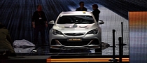Opel Astra OPC Extreme Production Model Coming Next Year