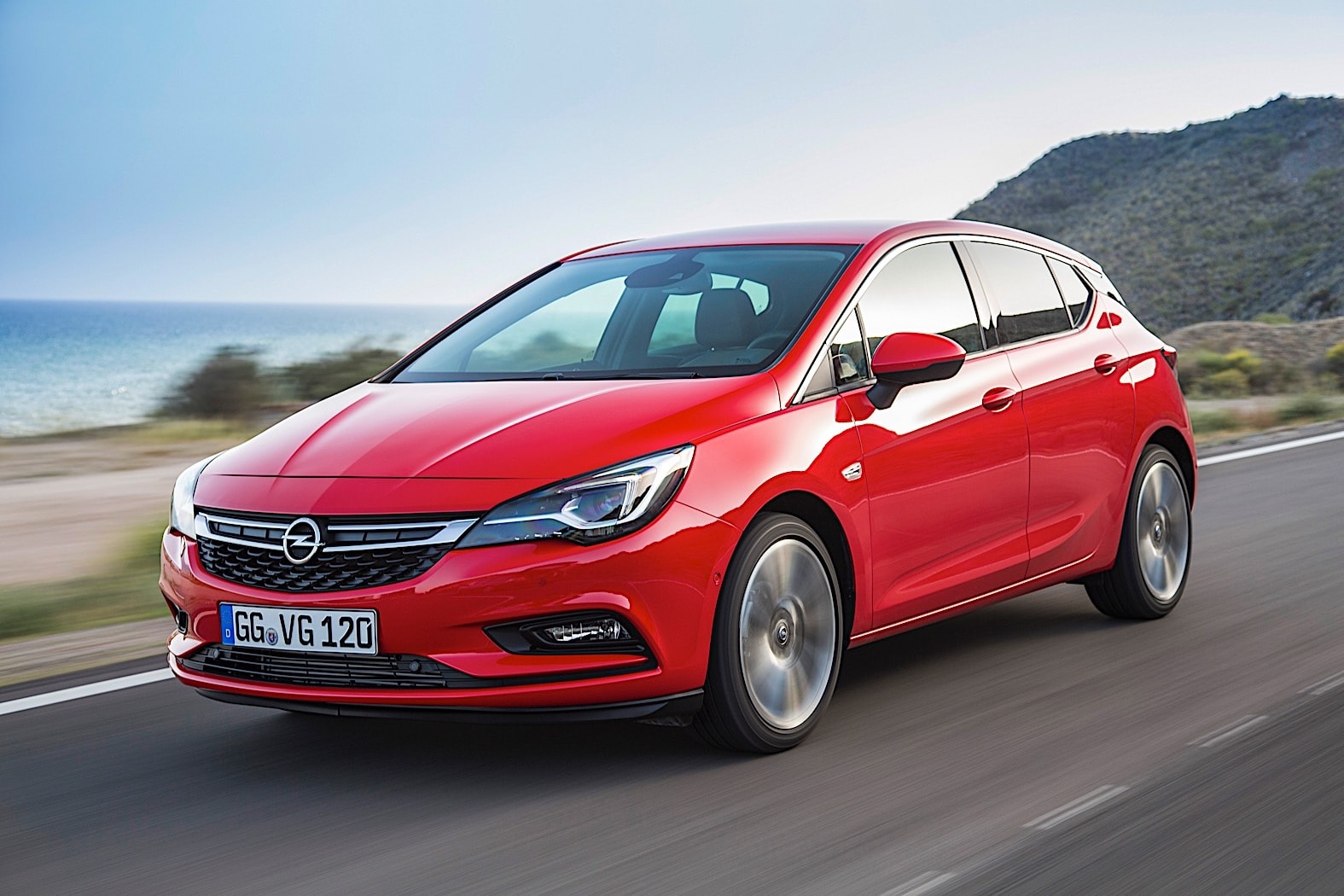 Opel Starts Selling Astra 1.6 BiTurbo Diesel for EUR 27,720 - autoevolution