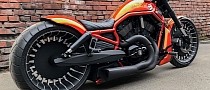 Orange on This Harley-Davidson V-Rod Can’t Hold a Candle to the Custom Wheels