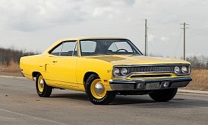 Original 1970 Plymouth Road Runner Is a Lemon Twist Cocktail of American Awesome