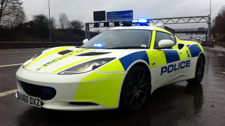 Police-liveried Lotus Evora