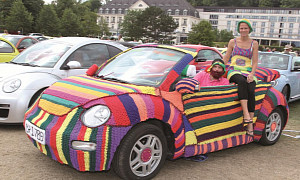 Owners Knit Their Beetle a Wool Sweater, Win Award