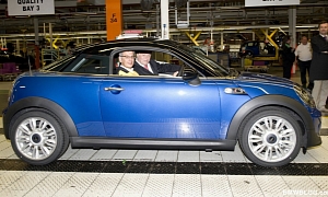 Oxford Rolls Out the First MINI Coupe