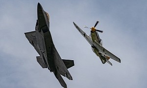 P-51 Mustang Chases F-22 Hard, High-Tech Fighter Barely Notices