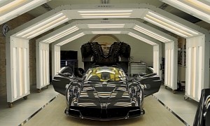 Pagani Shows Mamba Black Exposed Carbon Fiber Huayra as the Last Roadster Ever