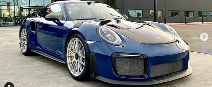 Pantone Blue Porsche 911 GT2 RS