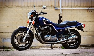 Partially-Revamped 1982 Honda CB750SC Nighthawk Has Fresh Paint and Kenda Rubber