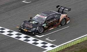 Pascal Wehrlein Is the New DTM Champion, Celebrates with Some Donuts
