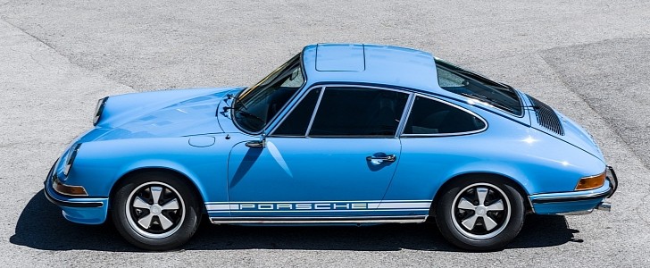 Pastel Blue 1970 Porsche 911S 