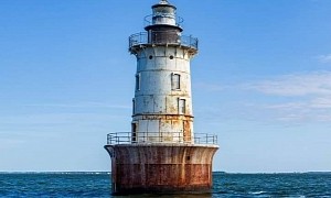Pennsylvania Contractor Is Restoring a Historic Lighthouse That He Bought for $192K