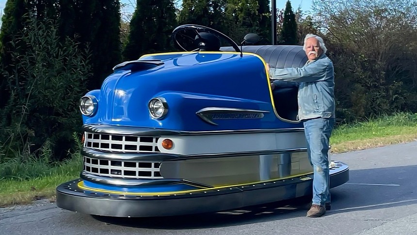 Dan Hryhorcoff's giant bumper car replica