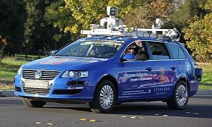 People Aren't Warming Up to the Self-Driving Cars Idea, Two-Year Study Shows