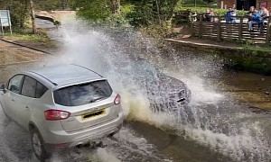 People Have Fun Driving Through a Puddle, the Police Turn Up