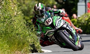 Peter Hickman Wins the RST Superbike TT, Sidecar Race Red-Flagged After Serious Incident