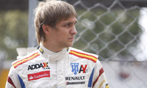 Petrov Reveals Renault Talks, Doornbos Says F1 Seat Costs $5 Million