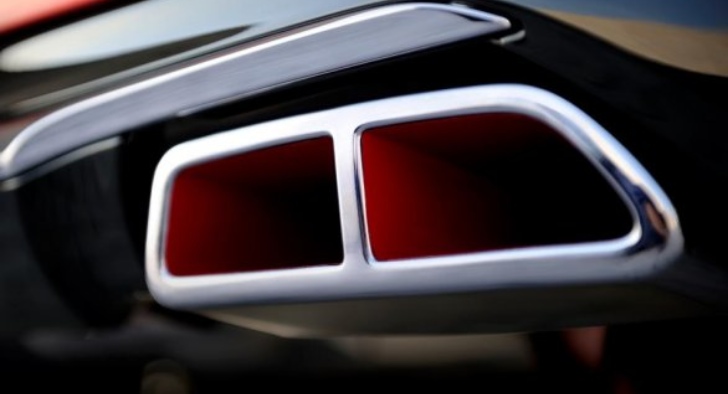 Peugeot 208 GTI teaser