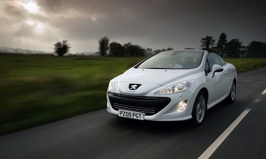Peugeot 308 CC Gets New 1.6 Liter HDI Diesel Unit