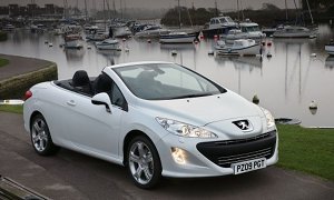 Peugeot 308 CC Gets New Flagship Petrol Version in the UK