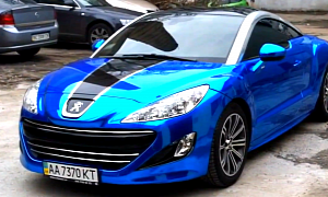 Peugeot RCZ Gets Blue Chrome Wrap