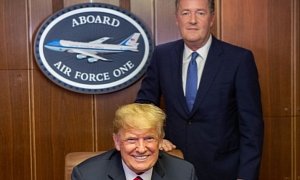 Piers Morgan Gets to See Air Force One in Person, Is Blown Away