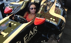 Playboy Playmate Rides in F1 3-Seater at New Texas F1 Tack