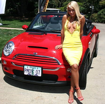 Playmate of the Year 2007, Sara Jean underwood and her beloved Mini