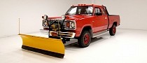 Plow-Packing 1978 Dodge Power Wagon Is How Pickups Should Look in the Winter
