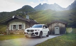 Plug-In Hybrid 2020 BMW X3 xDrive30e Blends Efficiency With Performance