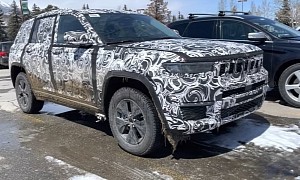 Plug-In Hybrid 2022 Jeep Grand Cherokee 4xe Spied Running Completely Silent