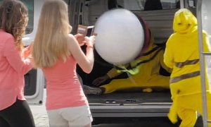 Pokemon Go Revenge Sees Pikachus Shooting Poke Balls at Girls from Inside a Van
