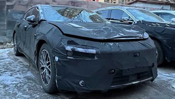 Polestar 4 was photographed in China under light disguise