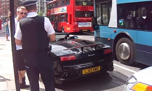 Police Busts Speeding Lamborghini Gallardo Spyder Performante in London