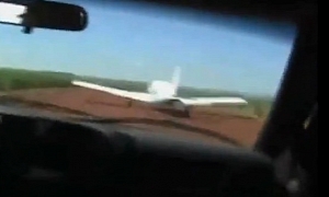 Police Car Hits Smuglers' Airplane During Pursuit