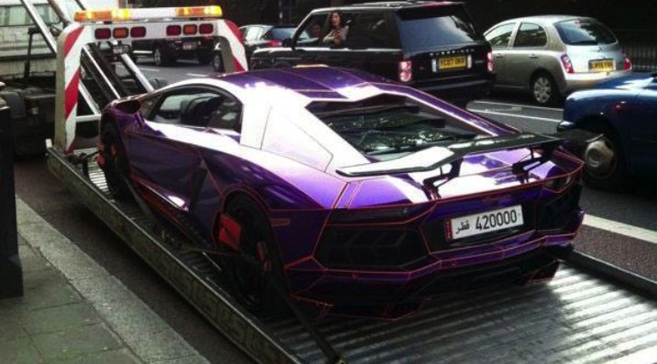 Police Impounds Nasser Al Thani’s Lamborghini Aventador in London