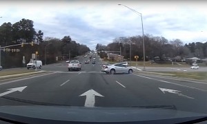 Pontiac G6 Driver Does All Kinds of Wrongs Through Busy Intersection