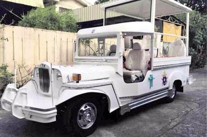 This is the "popemobile" that will be used by Pope Francis in Philippines