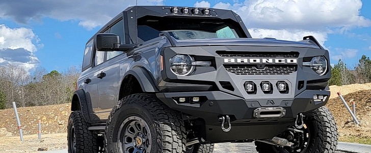 Popular Ford Bronco gains a meaner look thanks to the Grumper bumper