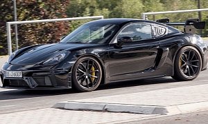New Porsche 718 Cayman GT4 RS Spotted in Traffic, PDK and All