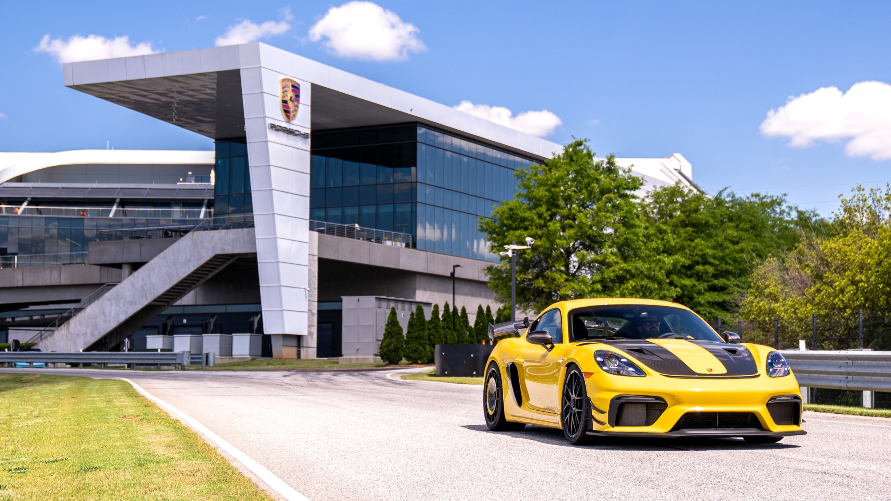 Porsche 718 Cayman GT4 RS Manthey Kit Costs New Audi Q5 Sportback Money in the US