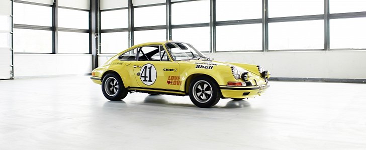 Porsche 911 2.5 S/T restored by Porsche Classic