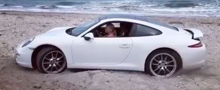 Porsche 911 Gets Stuck on the Beach