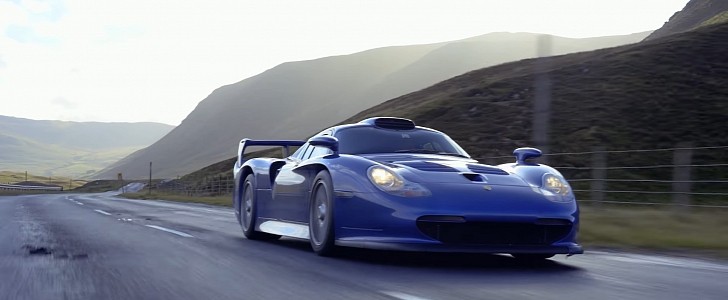 Porsche 911 GT1 Street Version Reviewed by Tiff Needell, It's