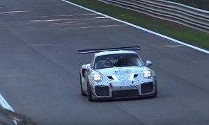 Porsche 911 GT2 RS Clubsport Sounds Brutal in Monza Circuit Stint