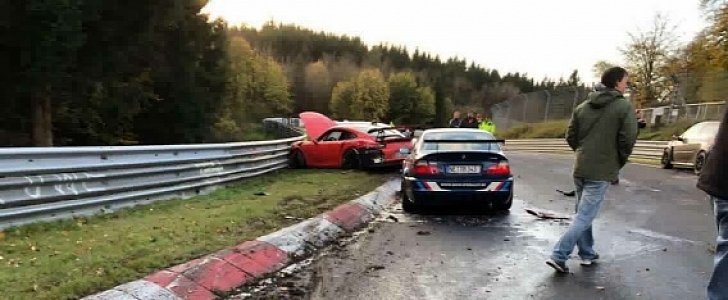 14-Car Nurburgring Crash