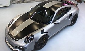 Porsche 911 GT3 RS Gets 2018 911 GT2 RS-Inspired Livery in Stunning Wrap Job