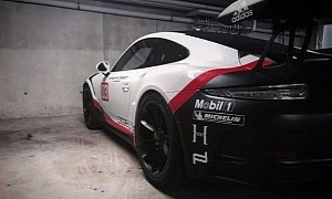 Porsche 911 GT3 RS Gets 911 RSR Mid-Engined Racecar Livery in Amazing Wrap Job